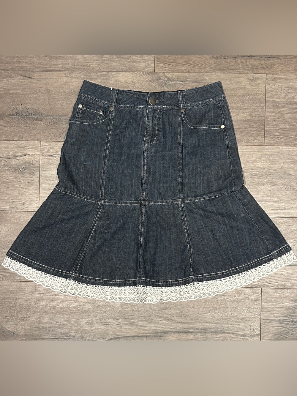 Dark Wash Denim Flared Skirt with Lace Trim